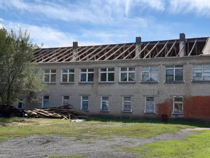 Еще одна школьная кровля в Оренбургской области отремонтирована материалами Krovelson