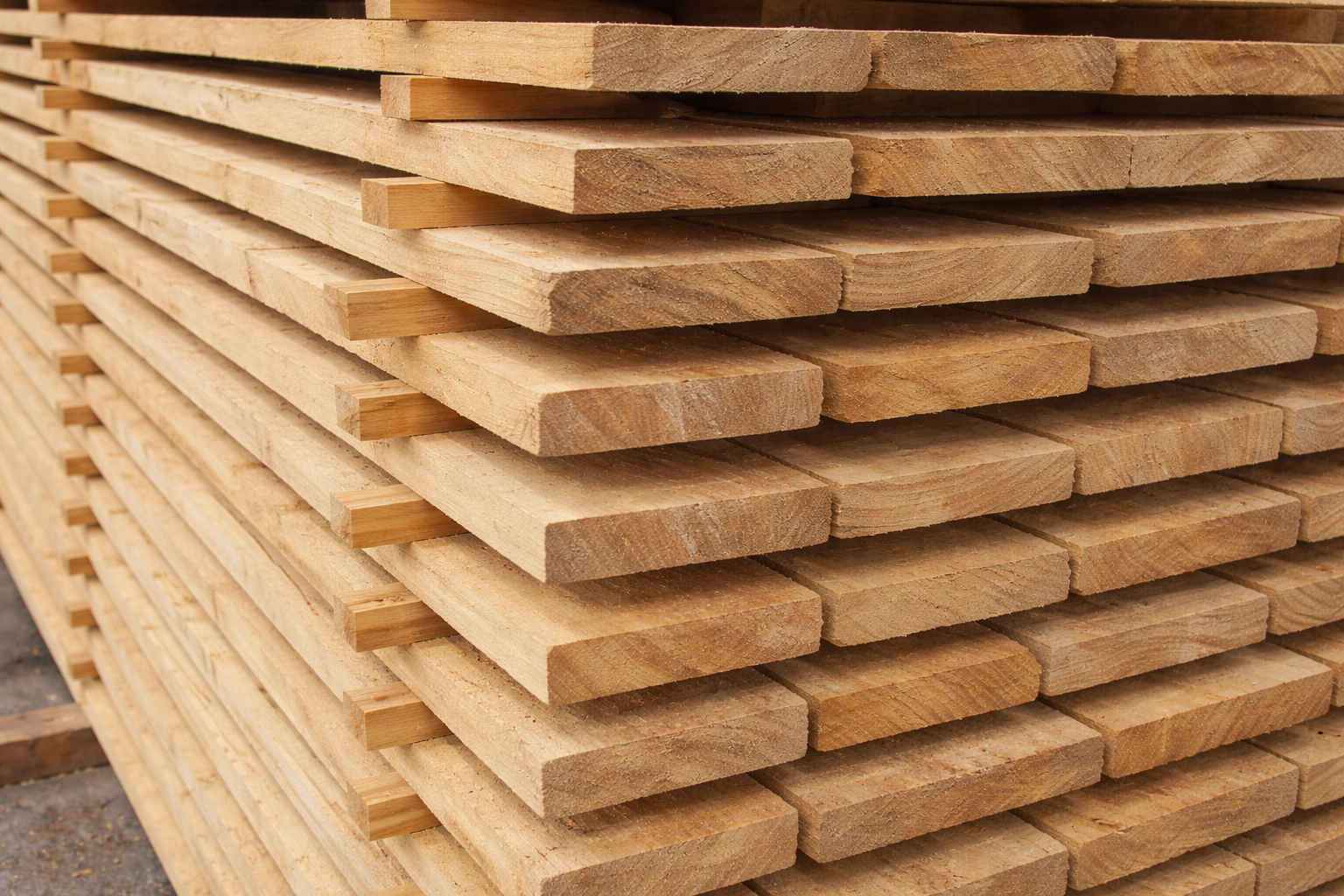 Сколько досок в кубе 25х150х6000: методы расчета