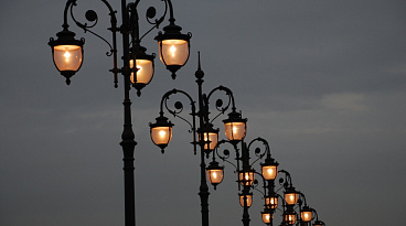 Уличные фонарные столбы